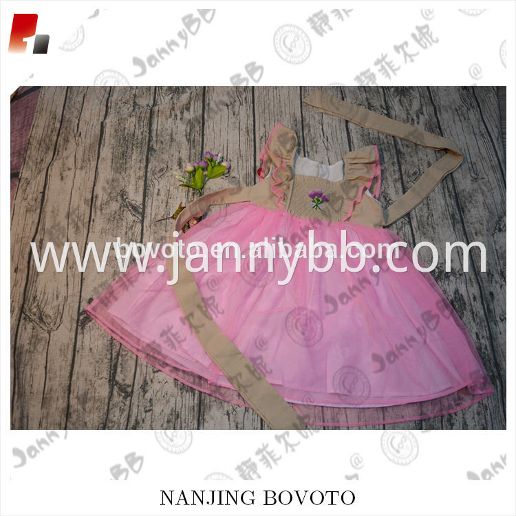 pink embroidery dress03